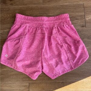 Lululemon Tracker Short 4” - Size 6
